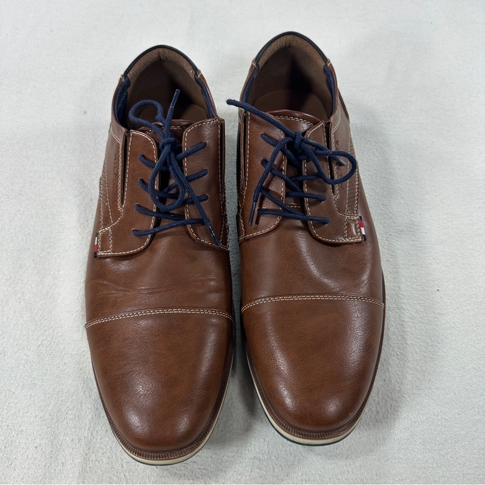 Tommy Hilfiger Brown Leather Oxfords with Navy Accents Sz 12